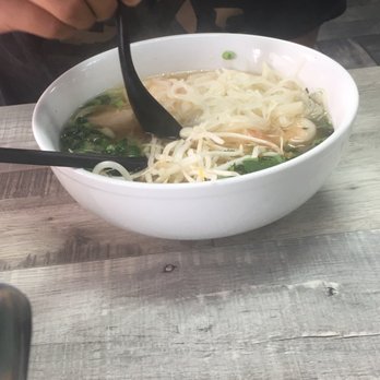 Ramen vs Pho - Shrimp Pho - Vietnamese Near Me - Fresno, California