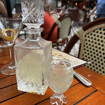 Trivoli Tavern - Limoncello - American Near Me - Chicago, Illinois Trivoli Tavern - Limoncello - American Near Me - Chicago, Illinois