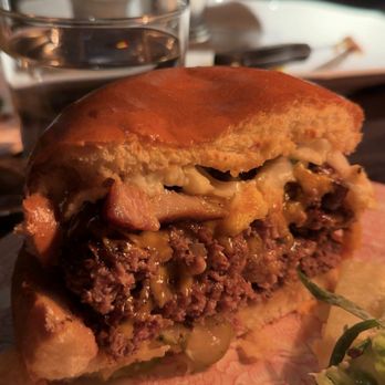 Bavette's Bar & Boeuf - 10oz Double Wagyu Cheeseburger - Steakhouses Near Me - Chicago, Illinois Bavette's Bar & Boeuf - 10oz Double Wagyu Cheeseburger - Steakhouses Near Me - Chicago, Illinois