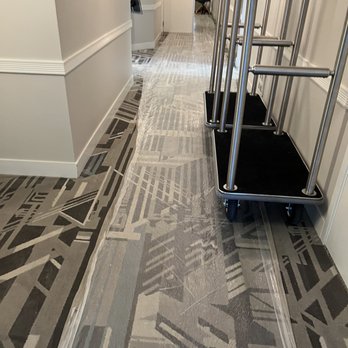 Cannery Pier Hotel & Spa - Hallway - Hotels Near Me - Astoria, Oregon Cannery Pier Hotel & Spa - Hallway - Hotels Near Me - Astoria, Oregon