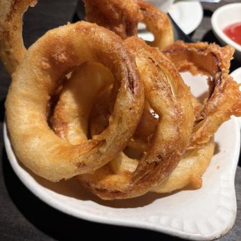 Red Rock Brewing - Onion Rings - American Near Me - Salt Lake City, Utah Red Rock Brewing - Onion Rings - American Near Me - Salt Lake City, Utah