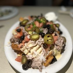 Underdogs Sports Bar & Grill - Kalua nachos