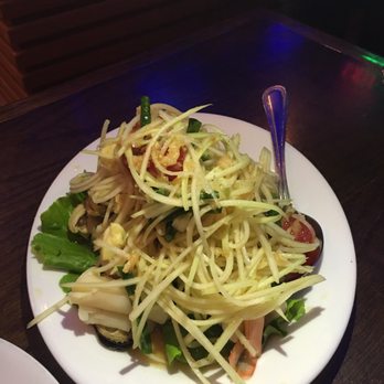 SriPraPhai Thai Restaurant - Papaya salad - Thai Near Me - Woodside, New York