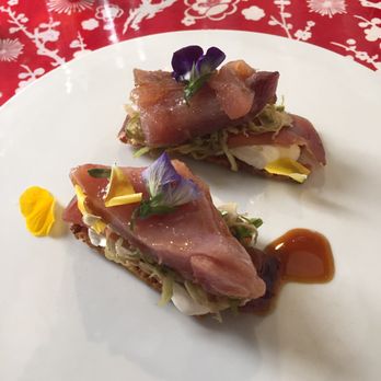 Somorrostro - Skipjack w sour cream and pistachio - Catalan Near Me - Barcelona, B