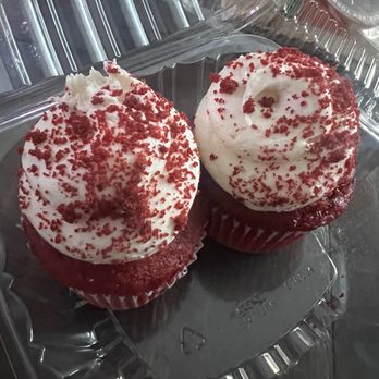 Mia’s Bakery - Red Velvet Cupcakes (BOGO) - Bakeries Near Me - New York, New York Mia’s Bakery - Red Velvet Cupcakes (BOGO) - Bakeries Near Me - New York, New York