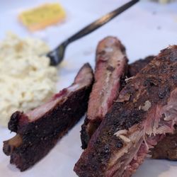 Rudy's "Country Store" and Bar-B-Q - St Louis ribs