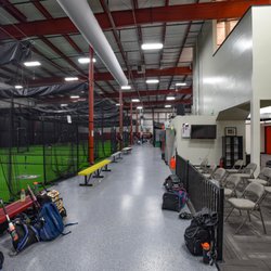 Hitstreak - Indoor baseball and softball hitting and pitching tunnels available for rental