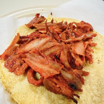 Lucido's Tacos - Al pastor taco - Mexican Near Me - Chicago, Illinois