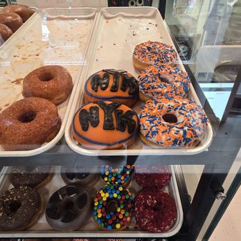 Randy’s Donuts - Donuts Near Me - New York, New York Randy’s Donuts - Donuts Near Me - New York, New York