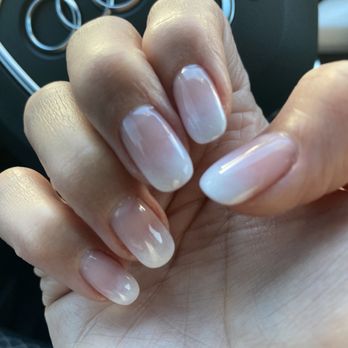 Bella Nail Lounge - Gel French Ambré - Nail Technicians Near Me - Irvine, California Bella Nail Lounge - Gel French Ambré - Nail Technicians Near Me - Irvine, California