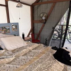 Inn Town Campground - Glamping tent