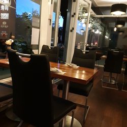Genki Sushi & Wok - Indendørs