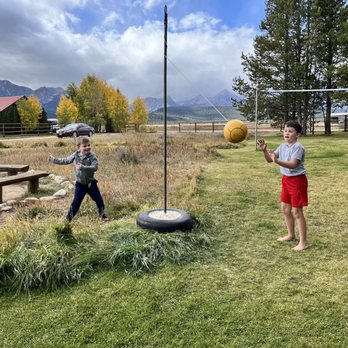 Triangle C Cabins - Campgrounds Near Me - Stanley, Idaho