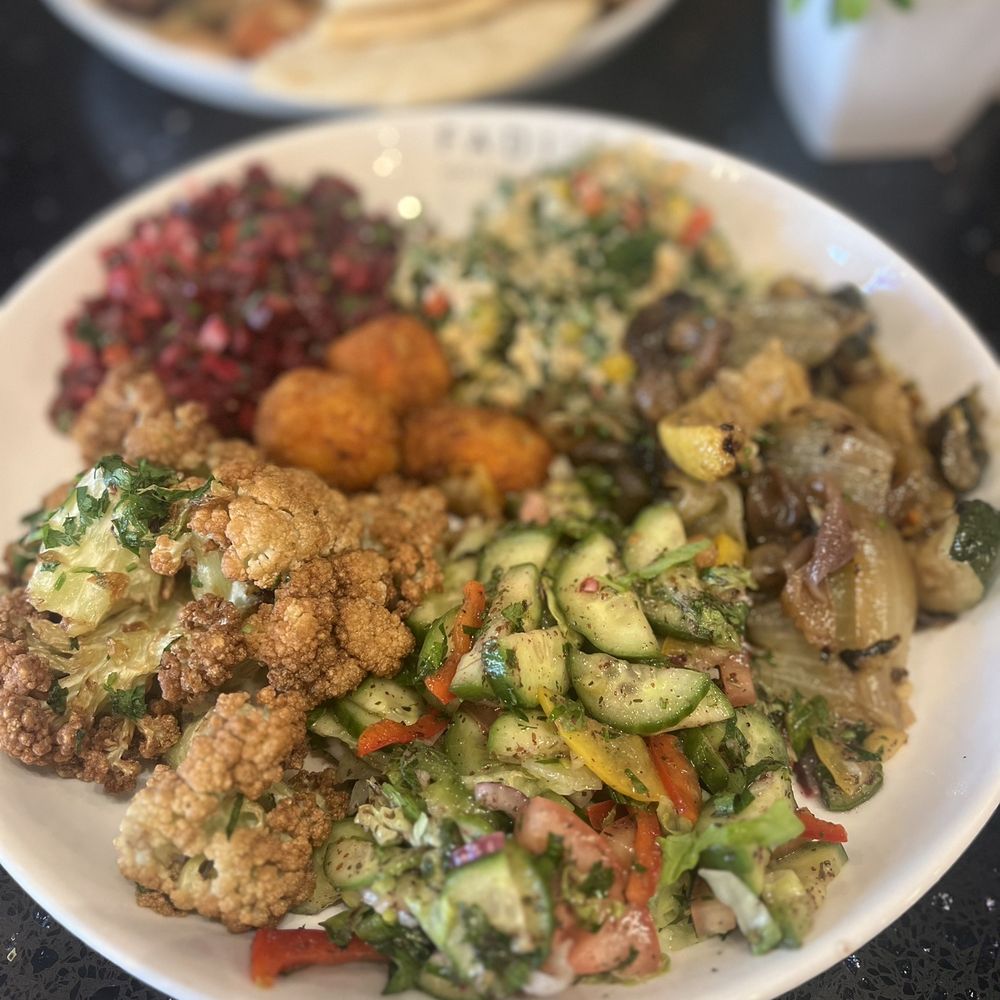 Fadi's Eatery - Salad Bar - Mediterranean Near Me - Houston, Texas