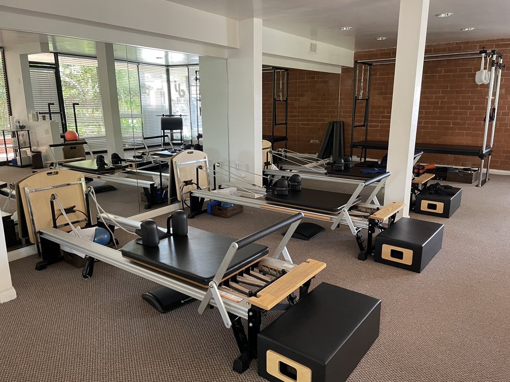 IB Pilates studio Logo