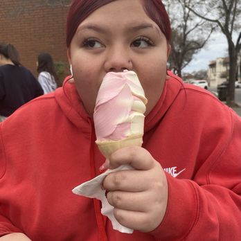 Meadowlark Dairy - Livermore - Ice Cream & Frozen Yogurt Near Me - Livermore, California