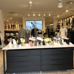 Lululemon Athletica - New store after renovation! This lululemon has APL