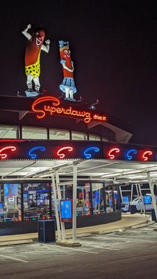 Superdawg Drive-In by null