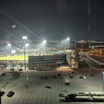 Courtyard by Marriott Ottawa East - View of RCGT Park from my room - Hotels Near Me - Ottawa, Ontario