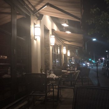 Cosimo's - Outdoor dining area at the end of the night - Pizza Near Me - Westfield, New Jersey