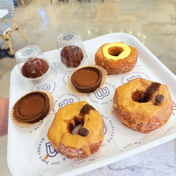 Paris Baguette - Croissant Donut and dubai chewy cookies - Coffee & Tea Near Me - Chino Hills, California Paris Baguette - Croissant Donut and dubai chewy cookies - Coffee & Tea Near Me - Chino Hills, California