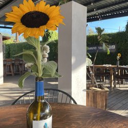 Chamuyo - Decor- sunflowers were everywhere this weekend.