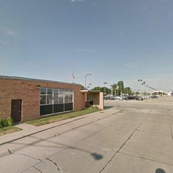 US Post Office - 26056 Van Dyke, Center Line, MI 48015 Where your most casual shipping and packaging dreams go to die..