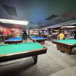 Metropolitan Billiard Cafe
