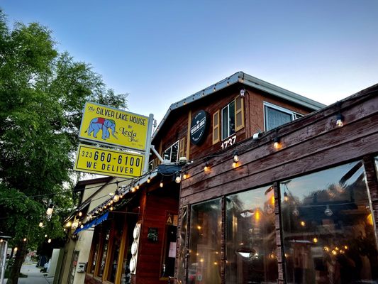 The Silver Lake House (by Leela Thai) by null