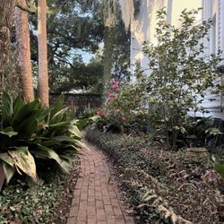 The Galloway House - Entering through the gate.