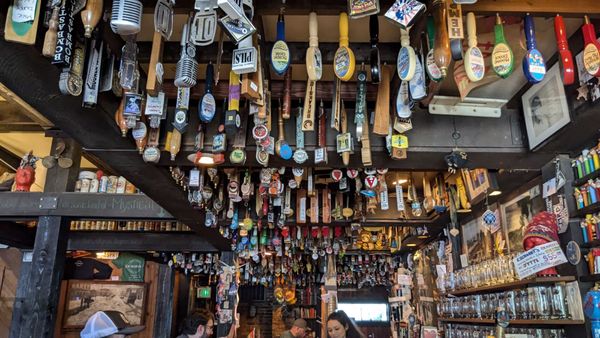 Eichardt's Pub Grill & Coffee by null