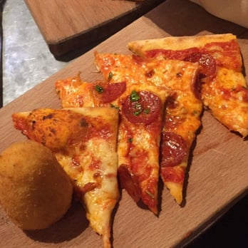 Arancina - Combo 2: One slice of pizza and an arancina ball. Delicious! - Pizza Near Me - London, XGL Arancina - Combo 2: One slice of pizza and an arancina ball. Delicious! - Pizza Near Me - London, XGL