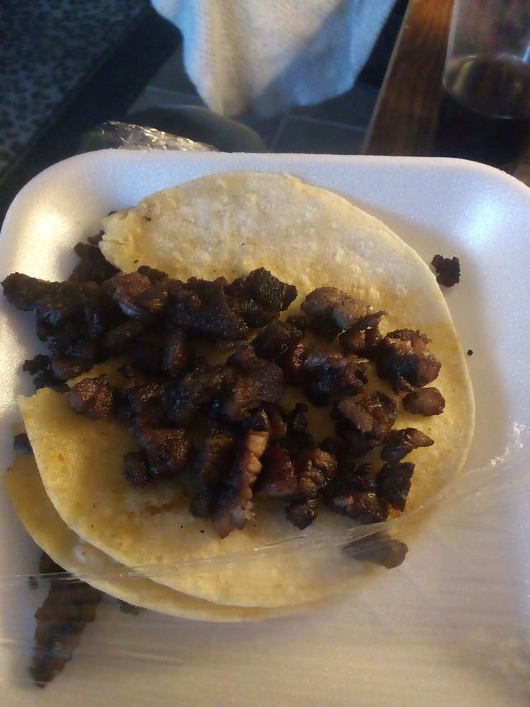 Tacos & Hot Dogs El Giro — Mexican restaurant in Vail