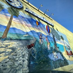 Mike's Bikes of San Jose - Mural at the parking side