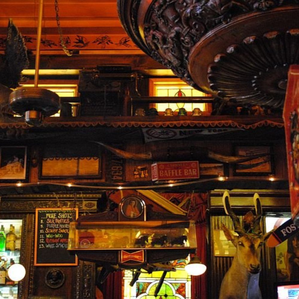 Madison Bear Garden - Bars Near Me - Chico, California