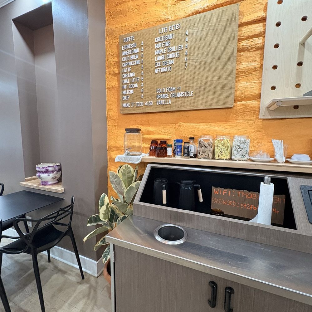 Bleecker Street Cafe - Interior - Coffee & Tea Near Me - Ridgewood, New York Bleecker Street Cafe - Interior - Coffee & Tea Near Me - Ridgewood, New York