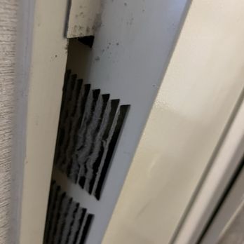 Hampton Inn Colchester - Dirty!!!! - Hotels Near Me - Colchester, Vermont