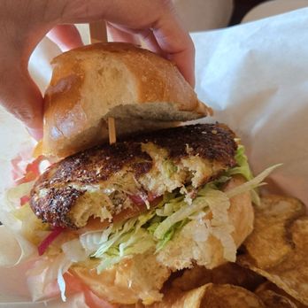 On The Alley - Goleta - Crabcake burger - American Near Me - Goleta, California On The Alley - Goleta - Crabcake burger - American Near Me - Goleta, California