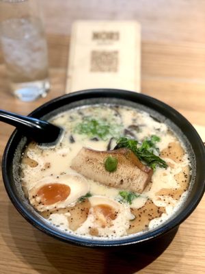 Nori Bar Hawaii by null