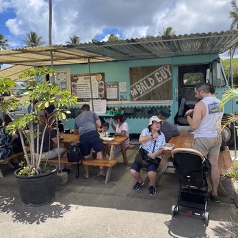 Da Bald Guy - Eating area - Food Trucks Near Me - Kahuku, Hawaii Da Bald Guy - Eating area - Food Trucks Near Me - Kahuku, Hawaii