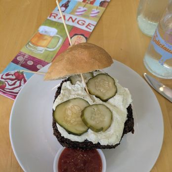 Baileys' Range - BYO veggie burger with goat cheese and house ketchup - Beer Bar Near Me - St. Louis, Missouri