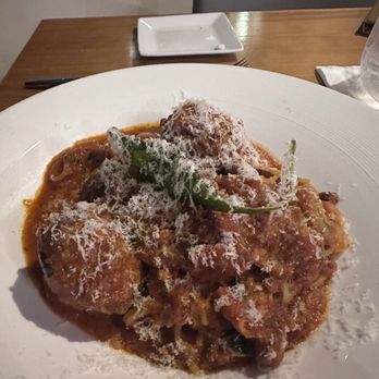 Fresco Italian Restaurant - Spaghetti - Italian Near Me - Honolulu, Hawaii Fresco Italian Restaurant - Spaghetti - Italian Near Me - Honolulu, Hawaii