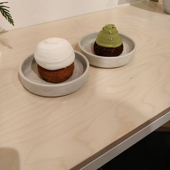 Beta5 Chocolates - Snowball & Christmas Tree - Chocolatiers & Shops Near Me - Vancouver, British Columbia