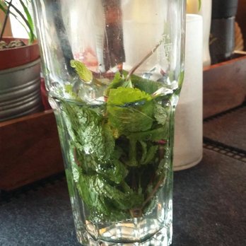 Peter Pane - Durstlöscher Minze-Holunderblüte - Cocktail Bars Near Me - Oldenburg, NI Peter Pane - Durstlöscher Minze-Holunderblüte - Cocktail Bars Near Me - Oldenburg, NI
