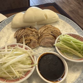 Chengdu Center City - Pork bun - Chinese Near Me - Philadelphia, Pennsylvania Chengdu Center City - Pork bun - Chinese Near Me - Philadelphia, Pennsylvania