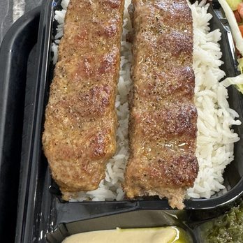 Caffé Noor - Beef Lule Kebab .....close up - Mediterranean Near Me - Simi Valley, California Caffé Noor - Beef Lule Kebab .....close up - Mediterranean Near Me - Simi Valley, California