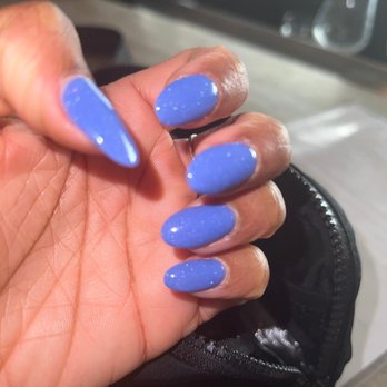 Les Mains Nail Bar - Nail Salons Near Me - Atlanta, Georgia