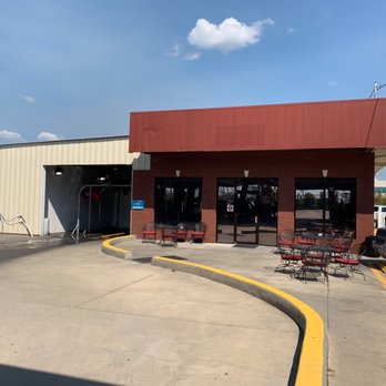 Grease Pro - Car wash exit and waiting area. - Auto Repair Near Me - Panama City, Florida Grease Pro - Car wash exit and waiting area. - Auto Repair Near Me - Panama City, Florida