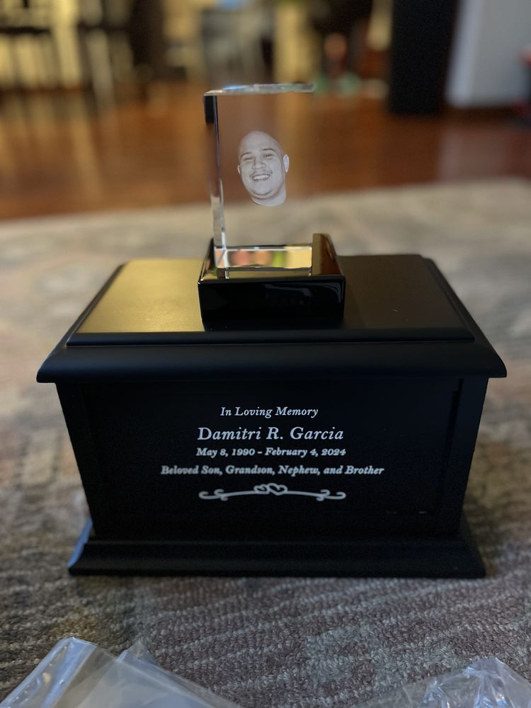 IN THE LIGHT URNS Updated September 2024 29 Photos & 59 Reviews 9716 W Grove Ave, Visalia