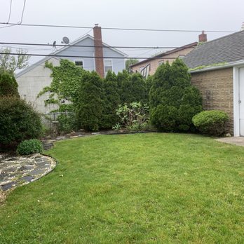 Valdez Lawn Care - a view of a backyard - Gardeners Near Me - Fresh Meadows , New York Valdez Lawn Care - a view of a backyard - Gardeners Near Me - Fresh Meadows , New York